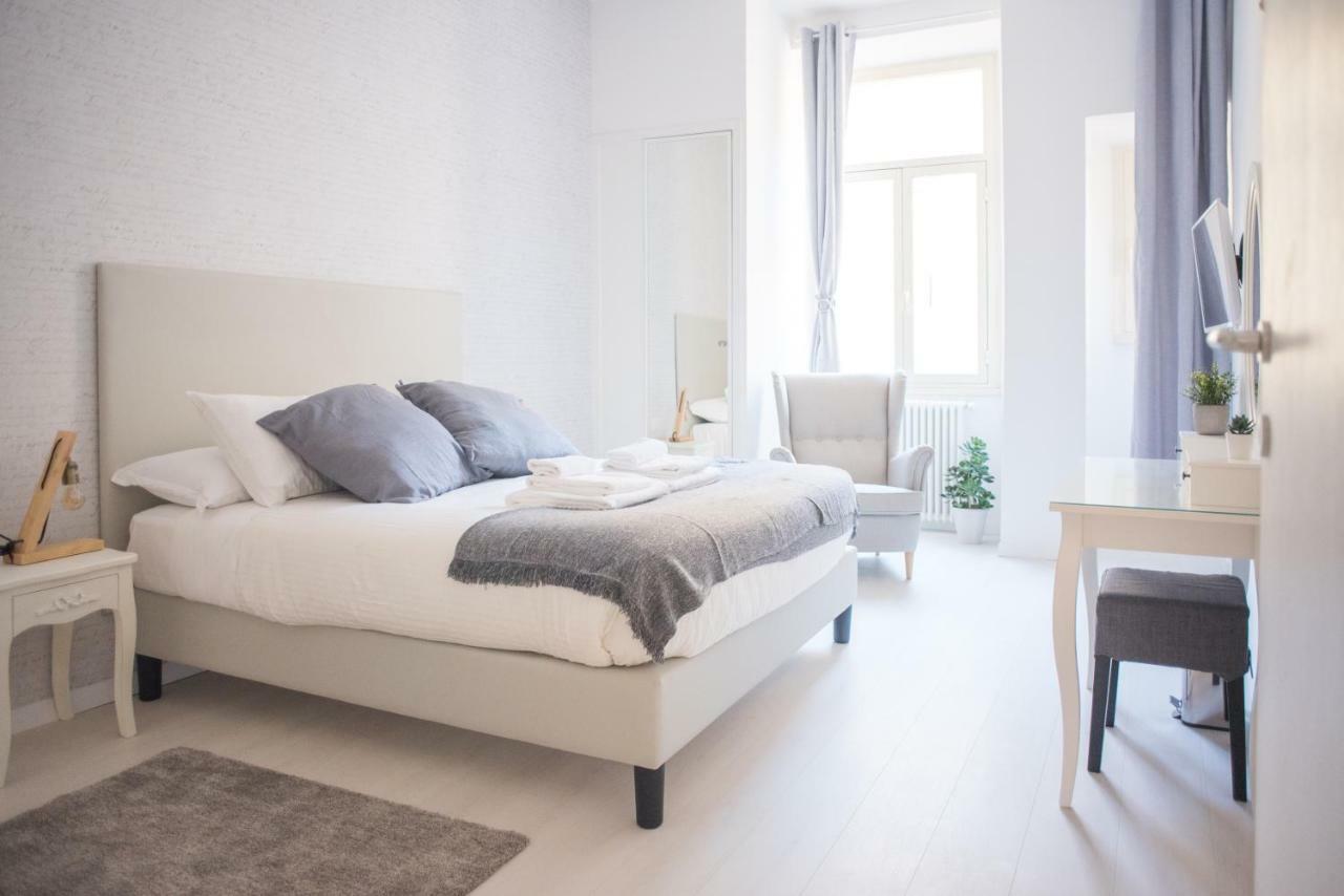 White Fanti Apartment Rom Exteriör bild